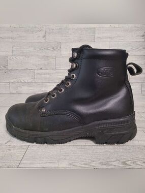 Women’s Shoe's For Crews Black Slip Resistant Work Boots Size 6